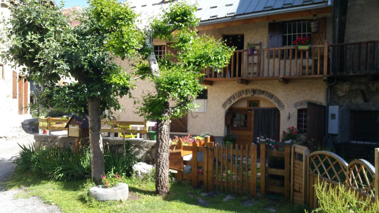 르몬티얼레벵즈 Chez Annie & Marcel B&B 외부 사진